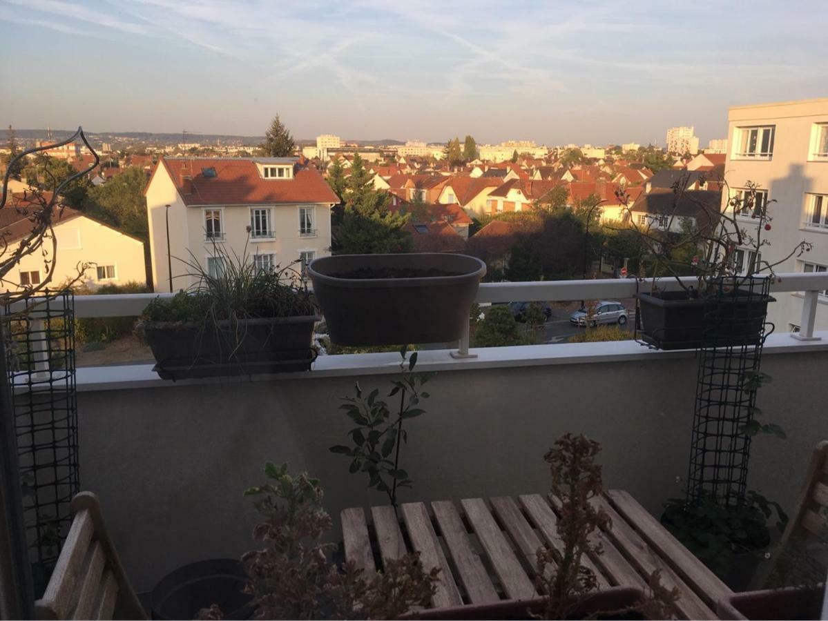 Appartement T2 - Proche Rer Сартрувиль Экстерьер фото